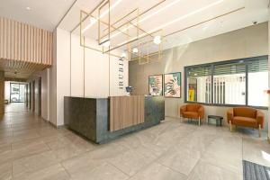 Modern city stay-23rd floor view