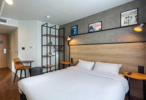 Hotels B&B HOTEL Orleans Nord Saran : photos des chambres