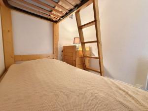 Appartements Studio cabine a 700m de Praz-Sur-Arly, navettes gratuites, parking, wifi et menage inclus - FR-1-603-4 : photos des chambres