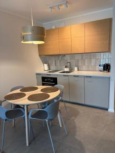 Apartamenty Polanowscy Perłowa Przystań przy ul Kołłątaja blisko morza Parking w cenie