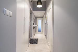 Apartament przy Placu Zebrań Ludowych