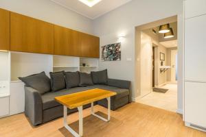 Apartament przy Placu Zebrań Ludowych