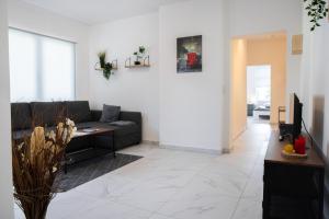 Nord-Apartment 6 I 1 Zimmer mit WLAN, Fußbodenheizung & Walk-In Regendusche