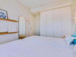 Penthouse T4 com Vista Mar em Quarteira