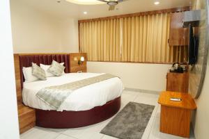 Hotel Bhagyalaxmi Luxury Inn