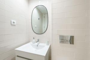 VIVA João IV Residence Studios