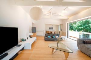 Villa Piscine Entre Lac et Océan