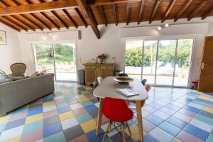 Maisons de vacances Le fare du bousquet : photos des chambres