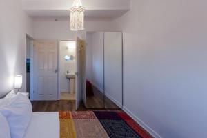 Glastonbury!-CountrysideViews-Sleeps2