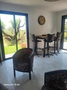 Appartements Bas de villa aux portes d-Ajaccio : photos des chambres