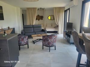 Appartements Bas de villa aux portes d-Ajaccio : photos des chambres