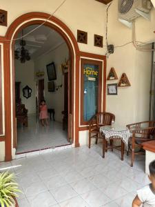 Rabani House - Mentawai Tour Package, Airport Transport, Sumatra Local Touch,