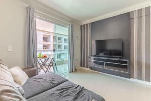 Apto em Bombas: Confortável e Econômico