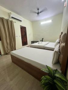 Avadh Residency 2 mins to Ram Mandir