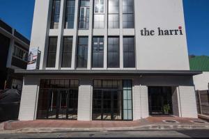 Gorgeous Designer Hideaway w Views at The Harri