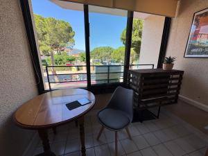 Port-Argeles T2 Cabine et parking