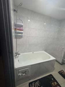 appartement F2 a 2 pas de la mer