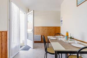 Maisons de vacances 12 - Le Perroquet - Village vacances : photos des chambres