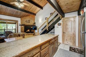 Sundowner T15 by Ski Country Resorts