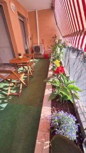 Appartements L Alicante Carre d'Or 2 pieces Terrasse Climatise : photos des chambres
