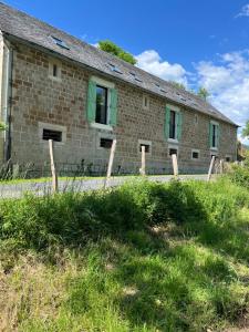 Appartements Gite de Coussanne 3 : photos des chambres