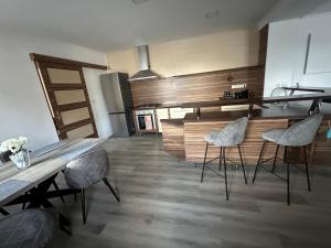 Speedy house