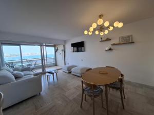 BRISE LAME -Votre parenthese ensoleillee avec vue mer