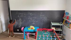 Maisons de vacances la longere aux volets rouges : photos des chambres