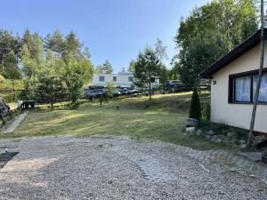 Domek nad jeziorem Mausz