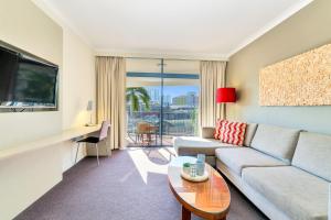 Tropical King Suite with Private Pool & Balcony Escape