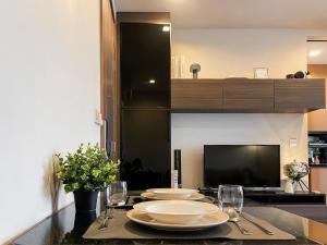 Cityscape Modern Apt - Ultra Fast Wifi - Phra Khanong