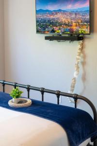 Travelers Paradise, 3BR House Near Route 66 and Grand Canyon