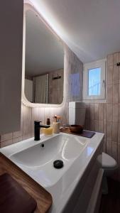 Acropolis Sunset Paradise