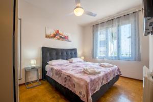 Villa con giardino privato, tre camere, due bagni