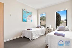 Valletta View in Halls Head