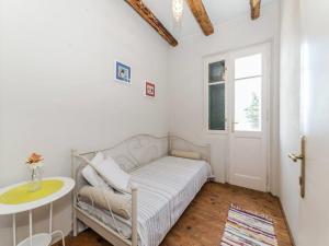 Antica holiday house with pool, sea view