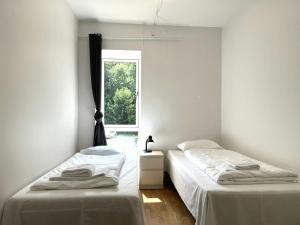 Spacious Apartment for 8 in Eternitten