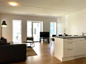 Spacious Apartment for 8 in Eternitten