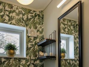 Apartment with garden close to city