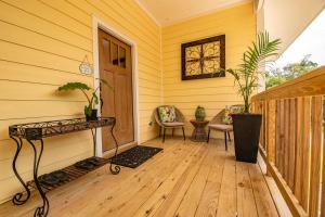 Private Soundside Home In Emerald Isle