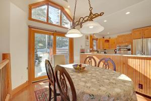 The Woods 111 by Ski Country Resorts