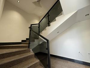 Boho 1-Bedroom Apartment - 4B