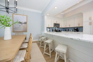 Phoenix Gulf Shores II 1103 condo