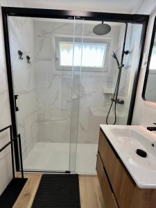 Apartamento recién renovado 1ª línea en Benalmádena