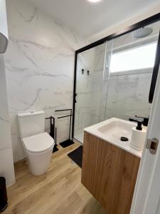 Apartamento recién renovado 1ª línea en Benalmádena