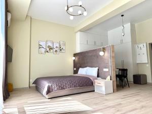 Five Seasons apartments