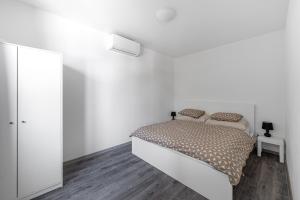 The Houses - Chata u sjezdovky 2