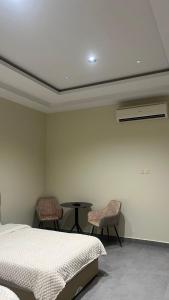 استديو بسريرين منفصلين