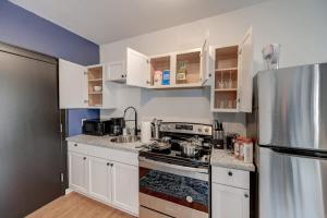 Amazing Studio McKinley Beach - Brady St Lowr East