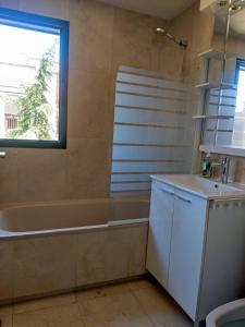 Apartmento con parking Madrid barajas ifema metropolitano